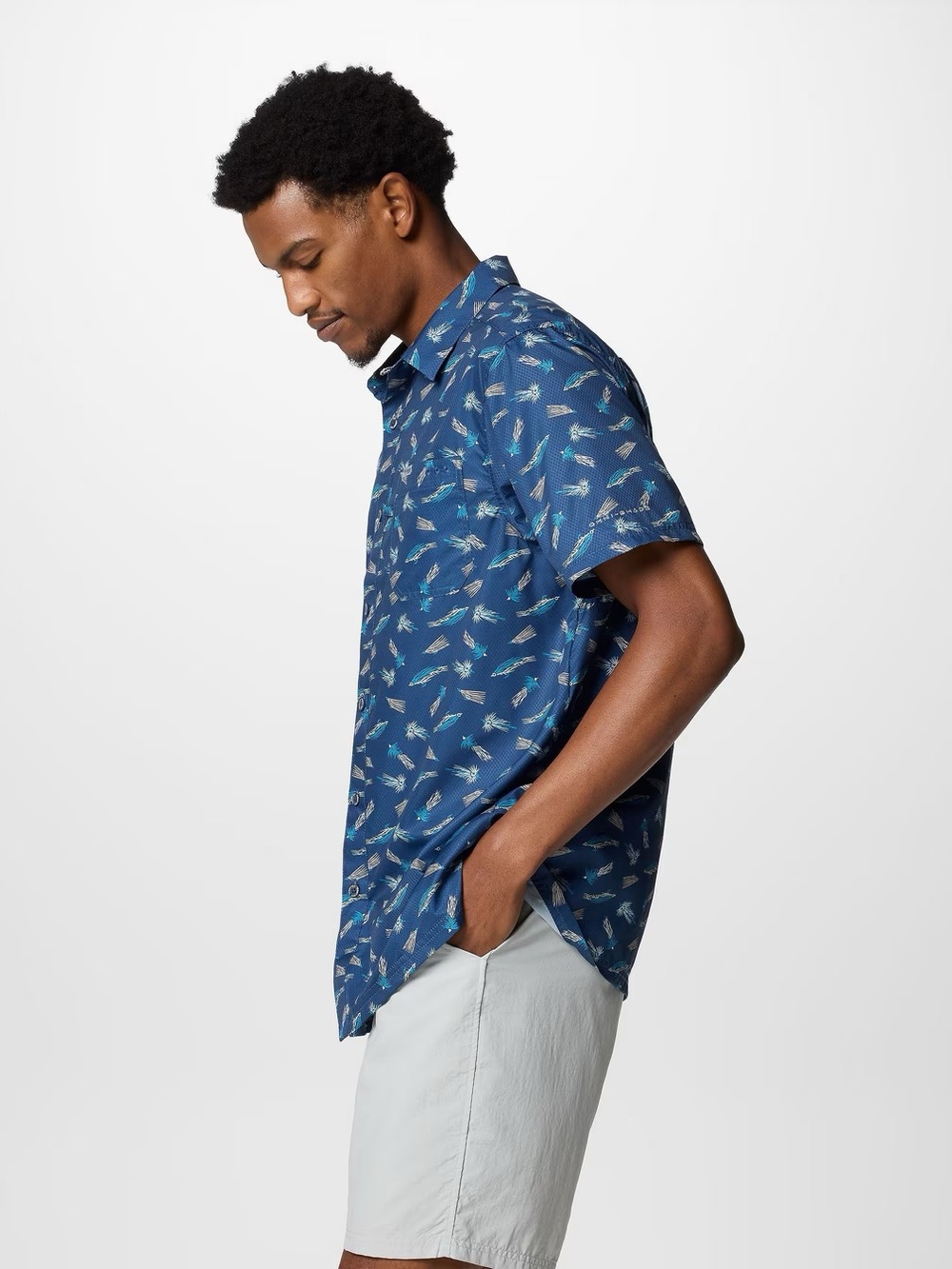 NWT Columbia Men’s Blue PFG Super Slack Tide Camp Shirt - Picture 2 of 16